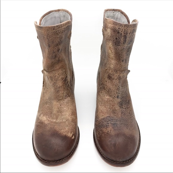 Diba West Haven Distressed Bootie - Picture 3 of 5